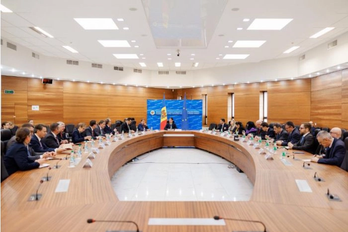 Șeful diplomației Mihai Popșoi a avut o întrevedere cu ambasadorii din statele UE acreditați la Chișinău