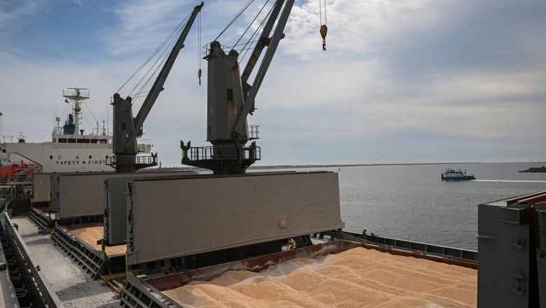 Kremlinul anunţă încetarea acordului de export al cerealelor prin Marea Neagră