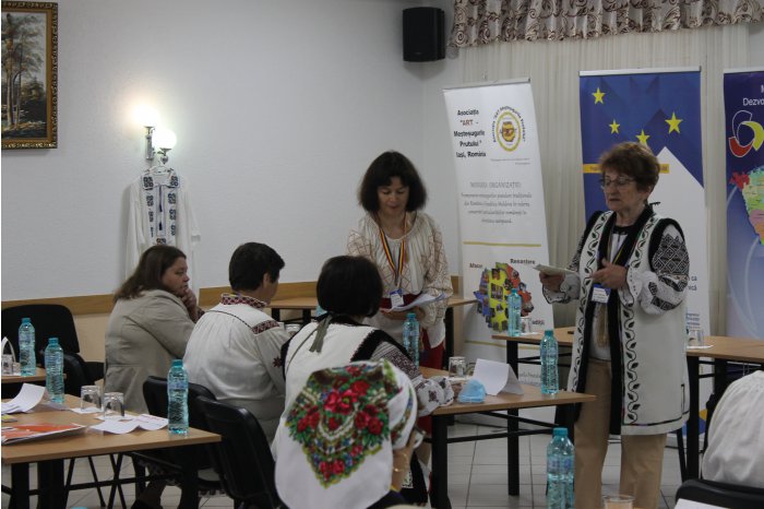 Meșteri populari din sudul țării şi România au învățat competențe antreprenoriale în meșteșugărit