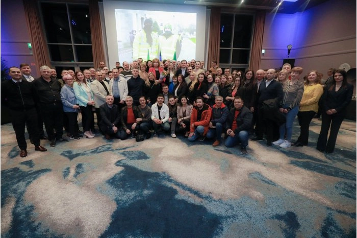 Președintele Parlamentului s-a întâlnit cu comunitatea de moldoveni din Irlanda