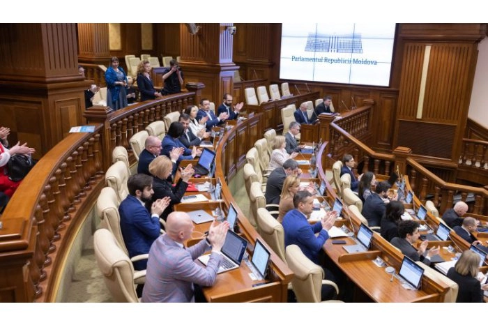 Sintagma „limba română” va fi introdusă în toate legile Republicii Moldova