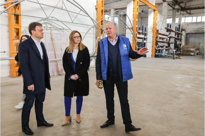 Premierul Dorin Recean, în vizită la întreprinderea moldo-italiană CoFeAlm