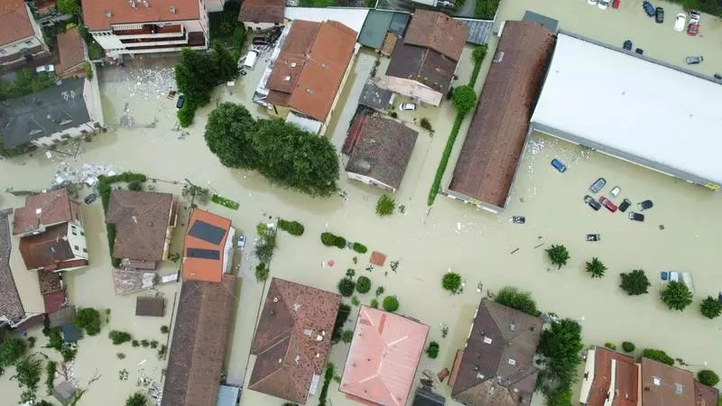 Bilanţul inundaţiilor din Italia a urcat la cinci morţi