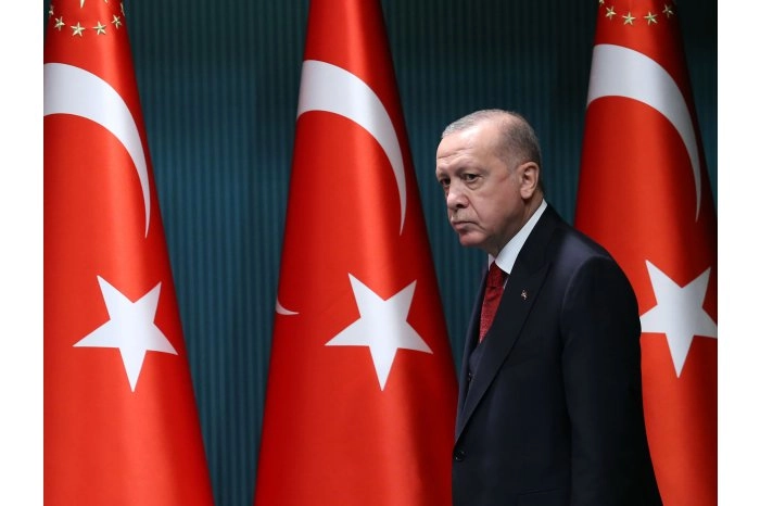 Erdogan le propune lui Zelenski şi Putin crearea unei comisii internaţionale de anchetă privind barajul de la Nova Kahovka