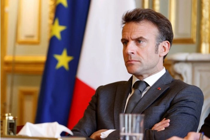 Emmanuel Macron cere Iranului 