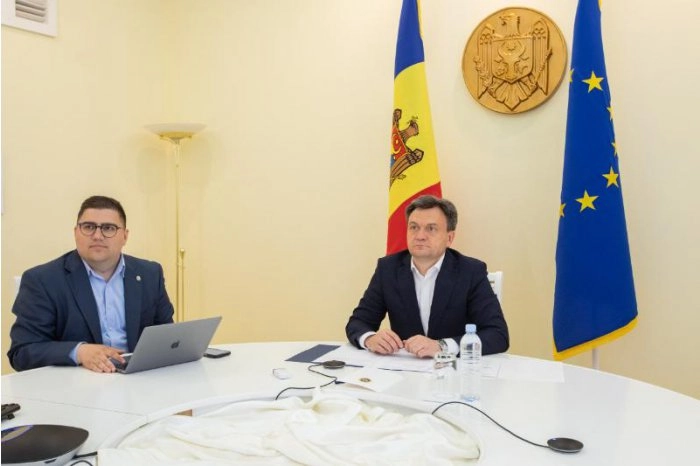 Prim-ministrul Dorin Recean a discutat cu membrii rețelei „Uniți pentru Moldova” din Parlamentul European