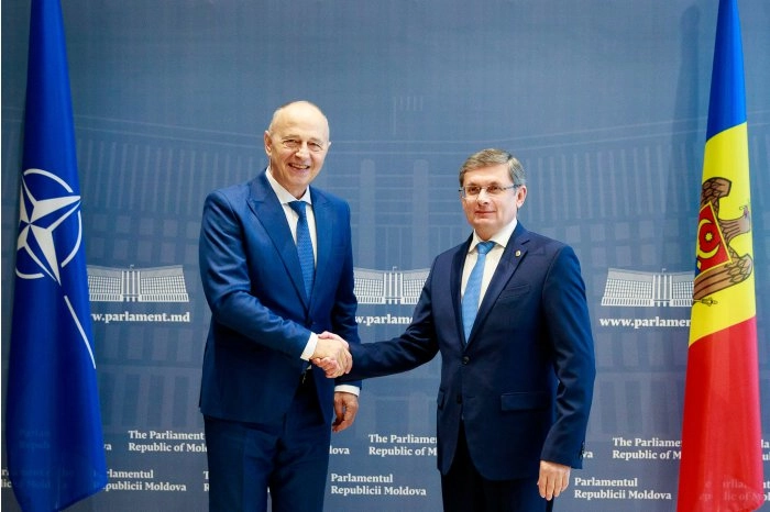 Speakeru Igor Grosu a avut o întrevedere cu Secretarul general adjunct al NATO, Mircea Geoană