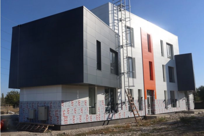 La Anenii Noi este în plină desfăşurare construcţia unui Centru naţional de turism sportiv