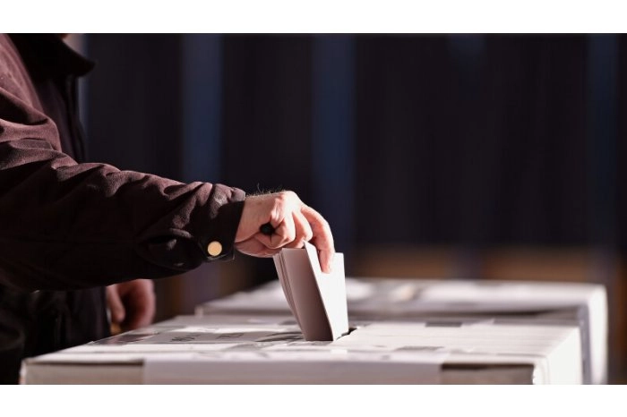 Alegătorii pot solicita votarea la locul aflării la alegerile locale generale