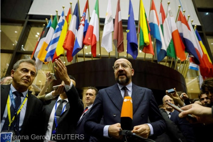 Uniunea Europeană deschide uşa Ucrainei, dar eşuează să confirme un nou ajutor