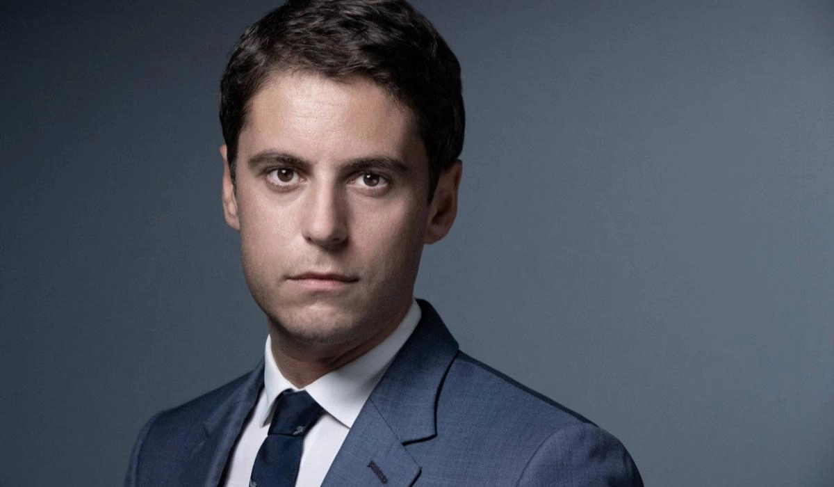 Gabriel Attal devine, la 34 de ani, cel mai tânăr premier al Franţei