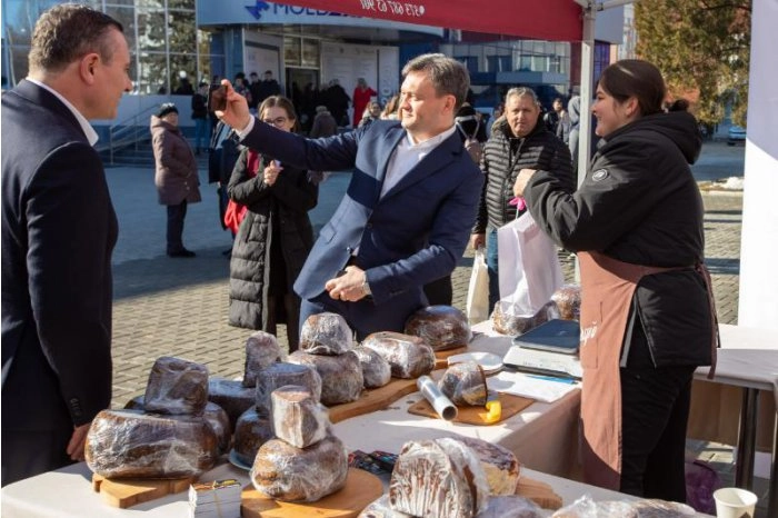 Premierul Dorin Recean a participat la inaugurarea Expoziției „Fabricat în Moldova”