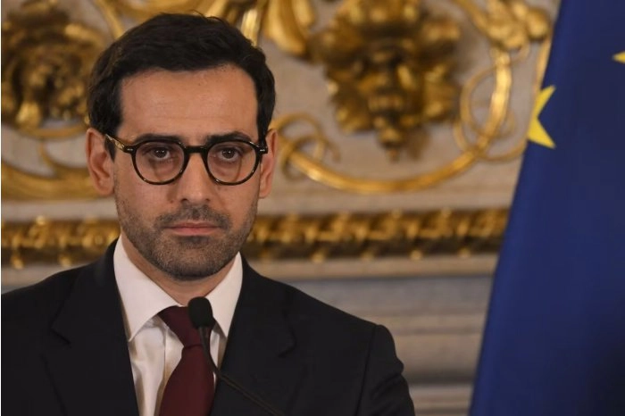 Ministrul francez de externe susține că Alexei Navalnîi a plătit cu viaţa sa opoziţia faţă de un sistem de opresiune