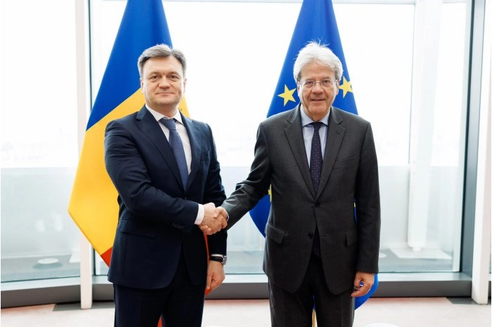 Măsurile de construire a unei economii dezvoltate, discutate de premierul Dorin Recean și Comisarul european pentru economie, Paolo Gentiloni
