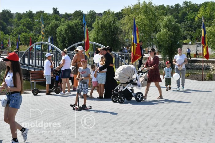 GUVERNUL CONSTRUIEŞTE: Oraşul Ialoveni are o nouă zonă de agrement