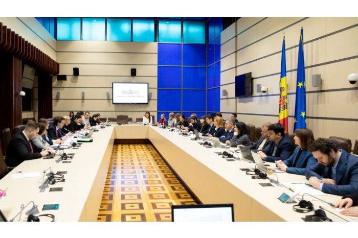 Rapoartele Cancelariei de Stat și MAEIE privind implementarea Acordului de Asociere RM – UE au fost audiate în Legislativ