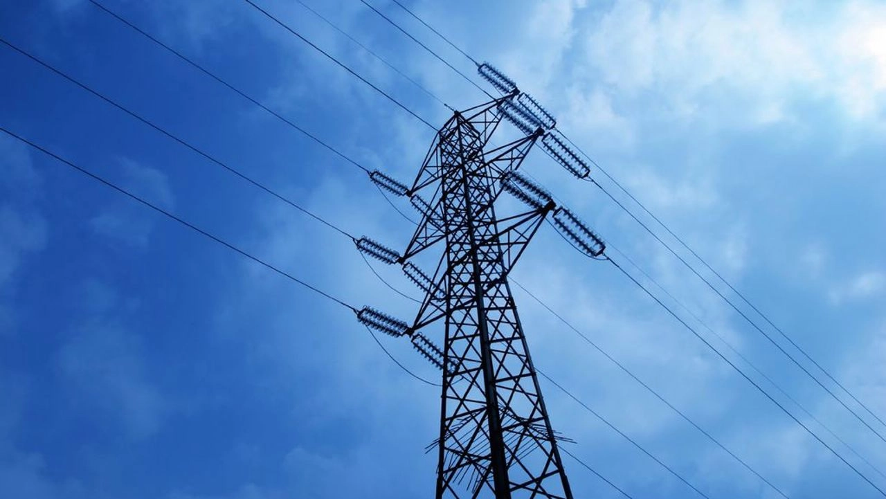 Construcția liniei electrice aeriene Bălți-Suceava: BERD oferă un grant de 15,4 milioane de euro pentru realizarea proiectului 