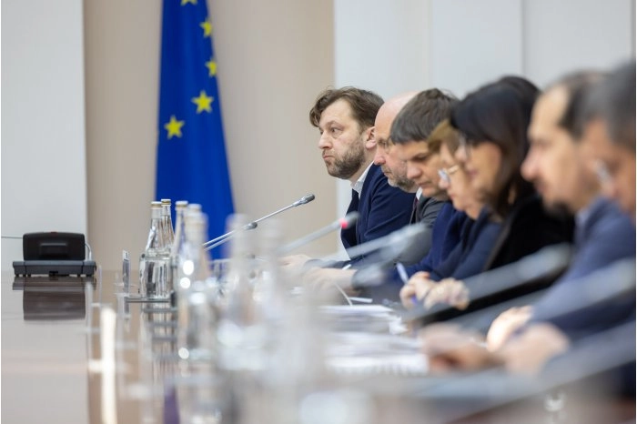 Executivul reduce costurile și barierele inutile pentru mediul de afaceri din R. Moldova