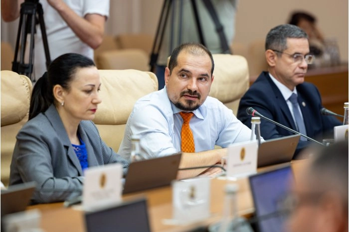 Victimele represiunilor politice din perioada anilor 1917 - 1990 vor beneficia de o creștere a alocațiilor cu 250 de lei