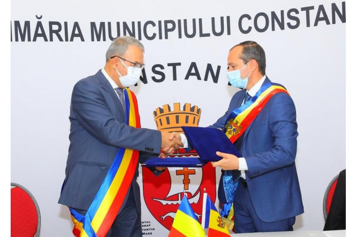 Municipiile Cahul şi Constanța s-au înfrățit