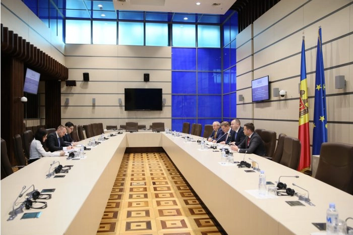 La Chișinău va avea loc cea de-a XI-a reuniune a Comisiei comune moldo-române pentru integrare europeană