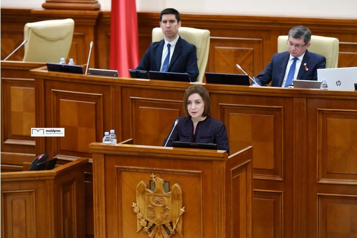 Maia Sandu: „Cât voi fi președinte, Moldova va sta dreaptă”