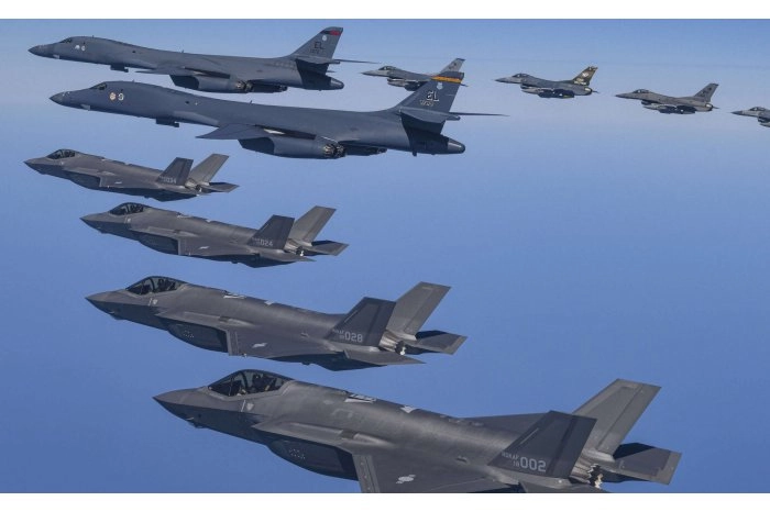 NATO va efectua cele mai ample antrenamente aeriene din istoria organizației