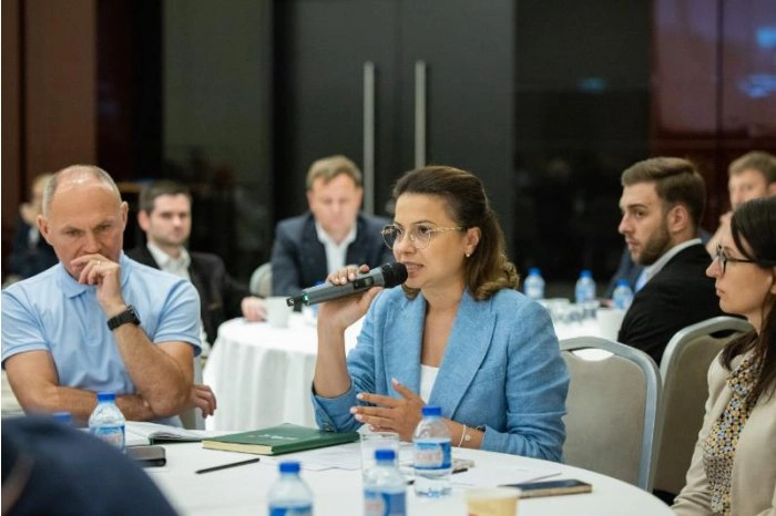 Premierul Dorin Recean, către oamenii de afaceri: „Sunteți partenerii principali ai Guvernului în dezvoltarea economică a țării și creșterea prosperității populației” 