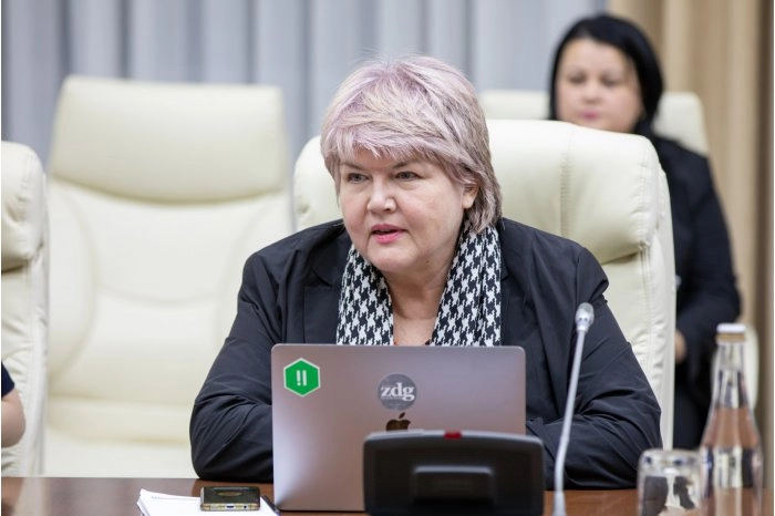 La Guvern s-a desfășurat platforma de discuții cu managerii și șefii de redacții ai publicațiilor periodice