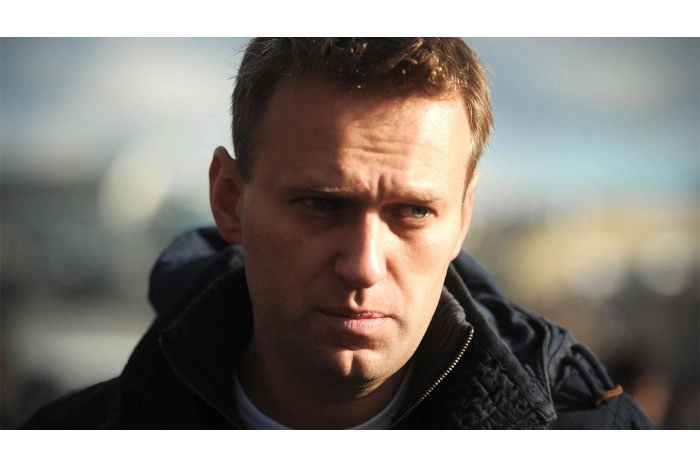 Fotografia lui Navalny echivalată cu „simboluri extremiste”