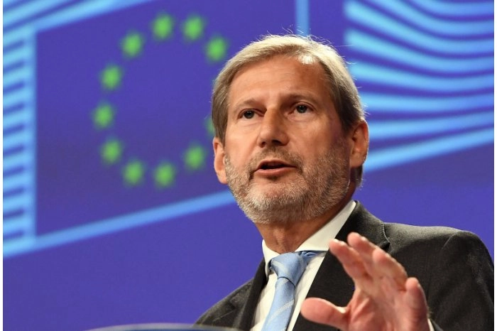 Comisarul European Johannes Hahn va sosi vineri la Chișinău