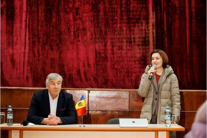 Președintele Maia Sandu a vizitat trei localități din raionul Strășeni