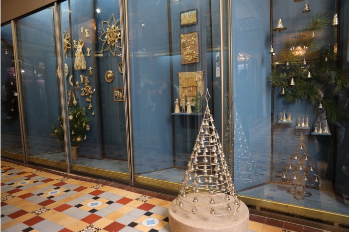 O expoziție de jucării de Crăciun a fost inaugurată la un muzeu din capitală