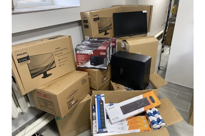 Biblioteca Academiei „Ștefan cel Mare” a fost dotată cu un lot de tehnică modernă, cu suportul României