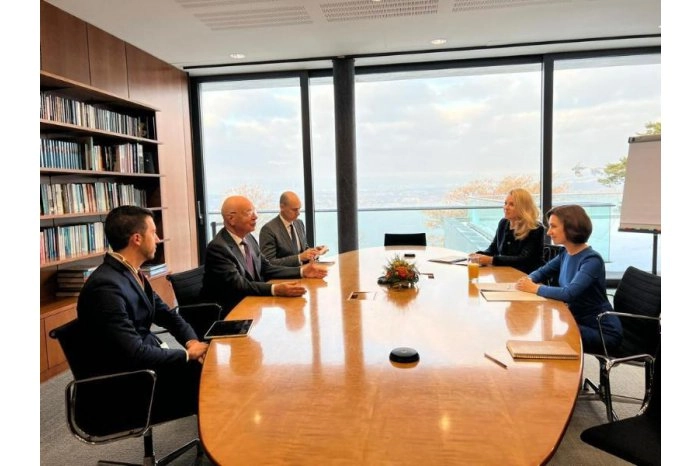 Șefa statului s-a întâlnit cu președintele executiv al Forumului Economic Mondial