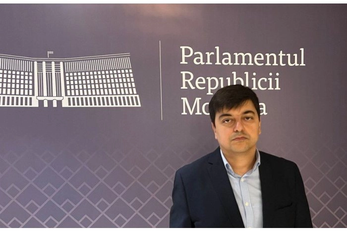 Deputatul Gaik Vartanean a părăsit fracțiunea parlamentară a Blocului Comuniștilor și Socialiștilor