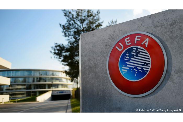 Finala Ligii Campionilor din acest an a fost mutată de la Sankt Petersburg la Paris