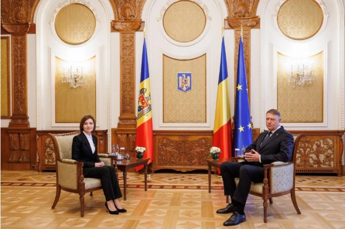 Șefa statului Maia Sandu a avut o întrevedere cu președintele României, Klaus Iohannis