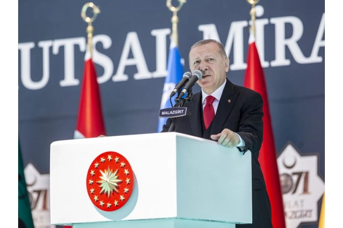 Recep Tayyip Erdogan a câștigat al treilea mandat prezidenţial 