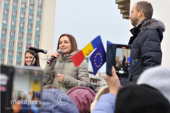 Maia Sandu: Ușa către UE ne-a fost deschisă datorită efortului tuturor oamenilor de bună credință din Republica Moldova