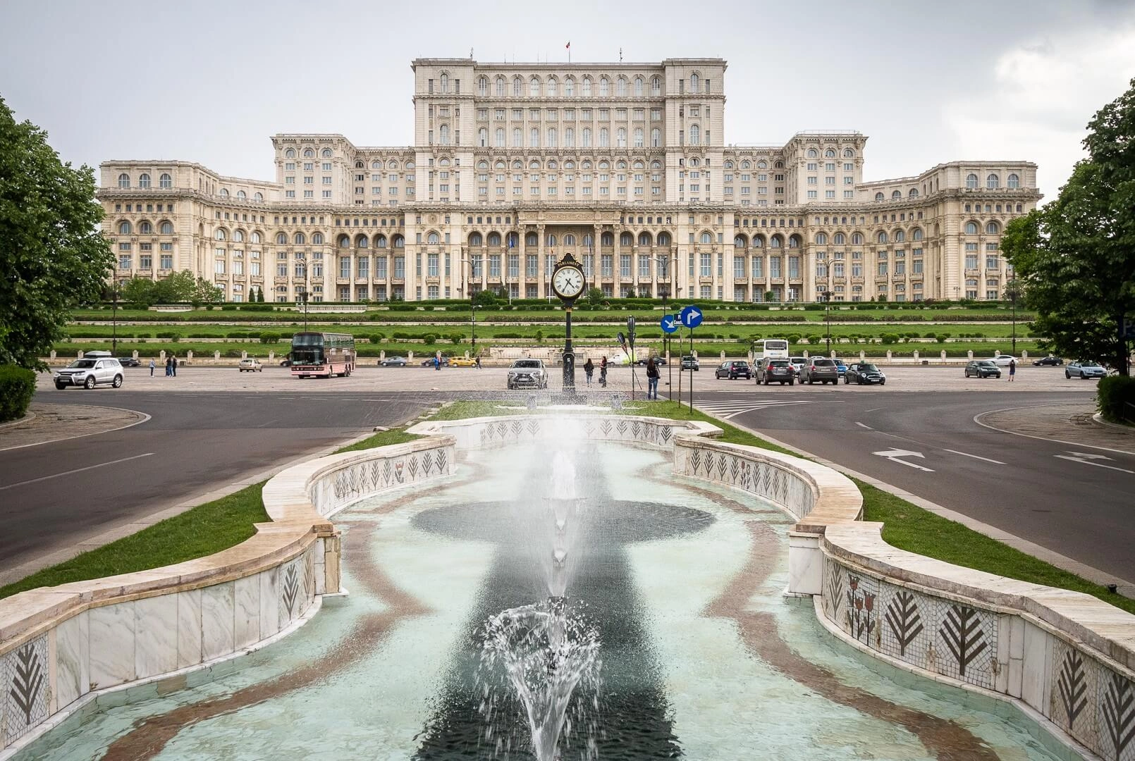 Șefa statului s-a întâlnit, la București, cu oameni de afaceri originari din R. Moldova