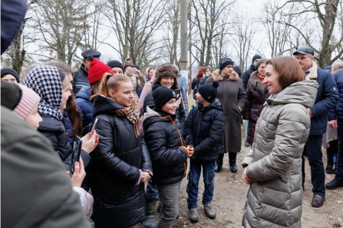 Șefa statului a mers în vizită în câteva localități din raionul Dondușeni