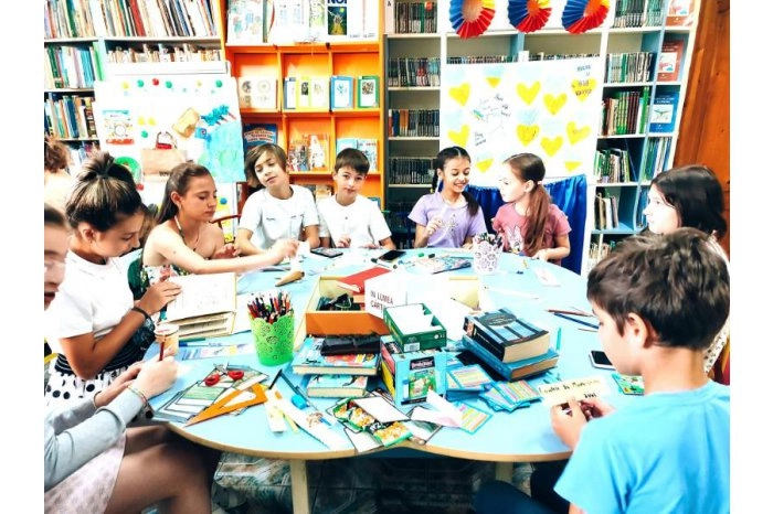 Peste două mii de copii au participat la un program estival la Biblioteca Municipală ”B.P. Hasdeu”