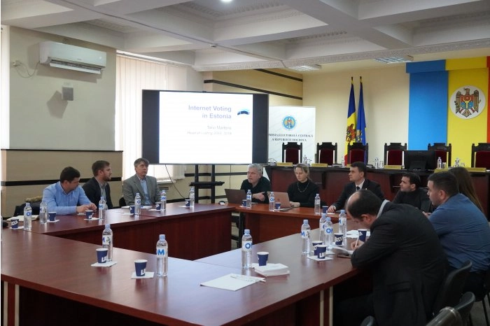 Experiența Estoniei privind implementarea votului prin internet a fost discutată la Chișinău