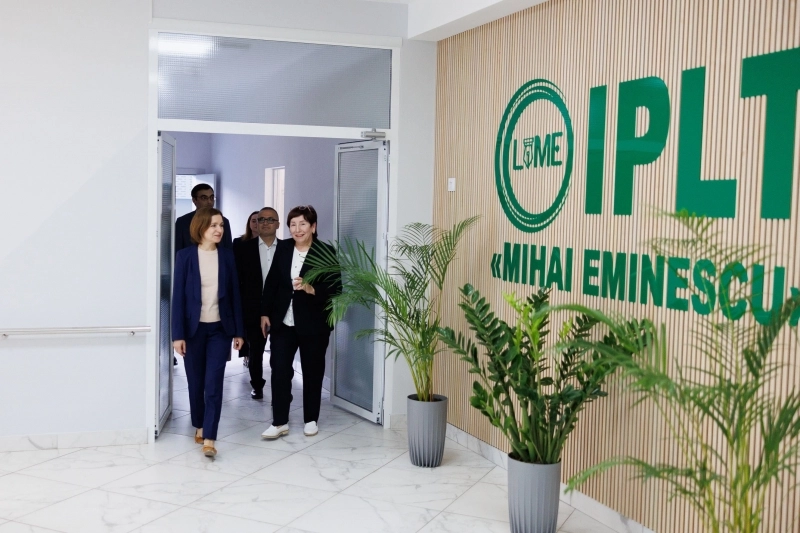 Președinta Maia Sandu a participat  la Comrat, la un eveniment dedicat promovării și protejării limbii găgăuze