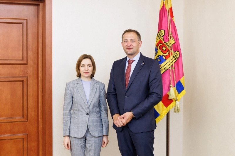 Președinta Maia Sandu a discutat cu Comisarul european Christophe Hansen despre sprijinul UE pentru producătorii agricoli