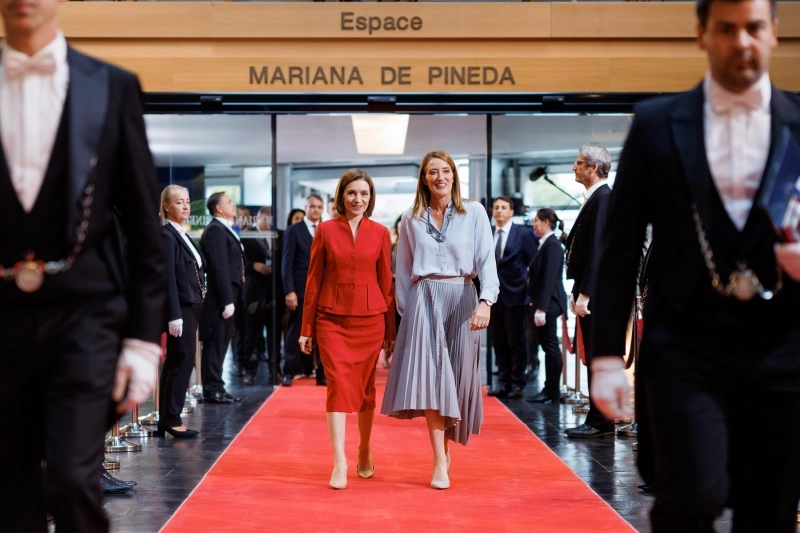 Președinta Maia Sandu a discutat la Strasbourg cu oficiali europeni despre sprijinul pentru aderarea Republicii Moldova la UE și apărarea democrației