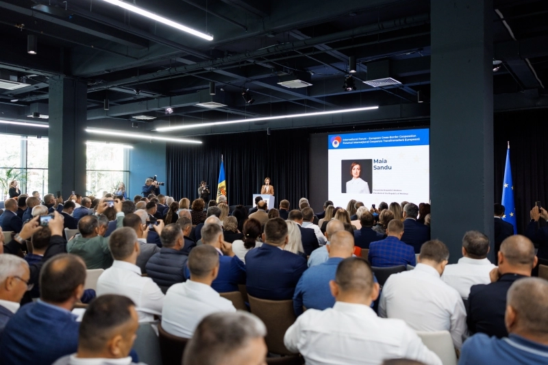 Președinta Maia Sandu la Forumul Internațional „Cooperare Transfrontalieră Europeană”: „Numai prin colaborare putem să atragem mai multe investiții și să transformăm granițele în punți de dezvoltare”