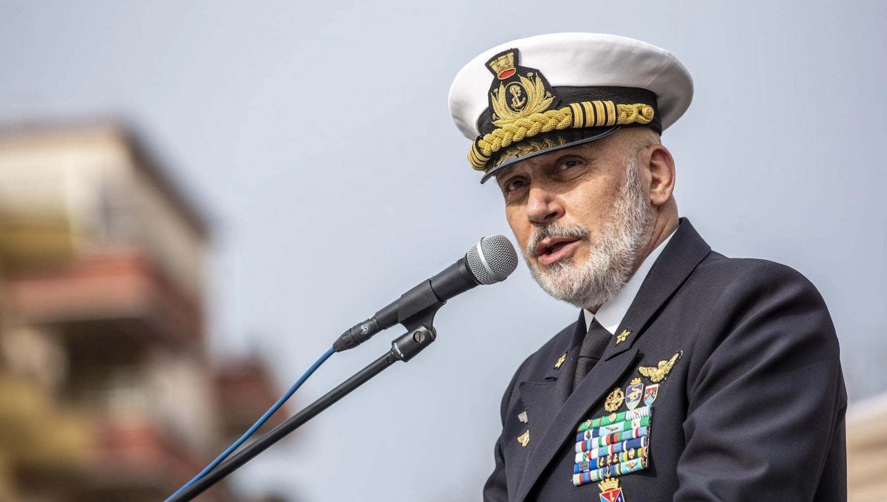 NATO ia în considerare adoptarea unei atitudini „mai agresive” împotriva războiului hibrid al Rusiei