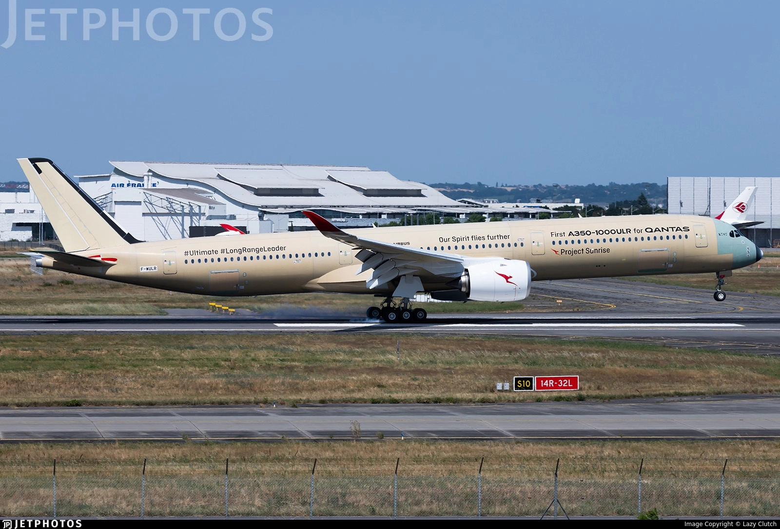 Primul Airbus A350-1000ULR efectuează un zbor istoric fără escală spre Australia